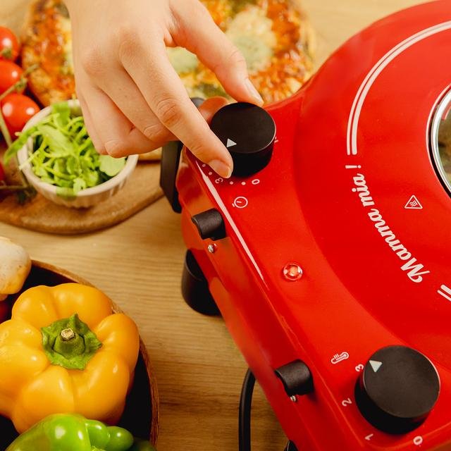 EAN 8435484038263 - Cecotec Fun Pizza&Co Mamma Mia Vista fabricante de pizza y hornos 1 Pizza(s) 1200 W Rojo imagen 8