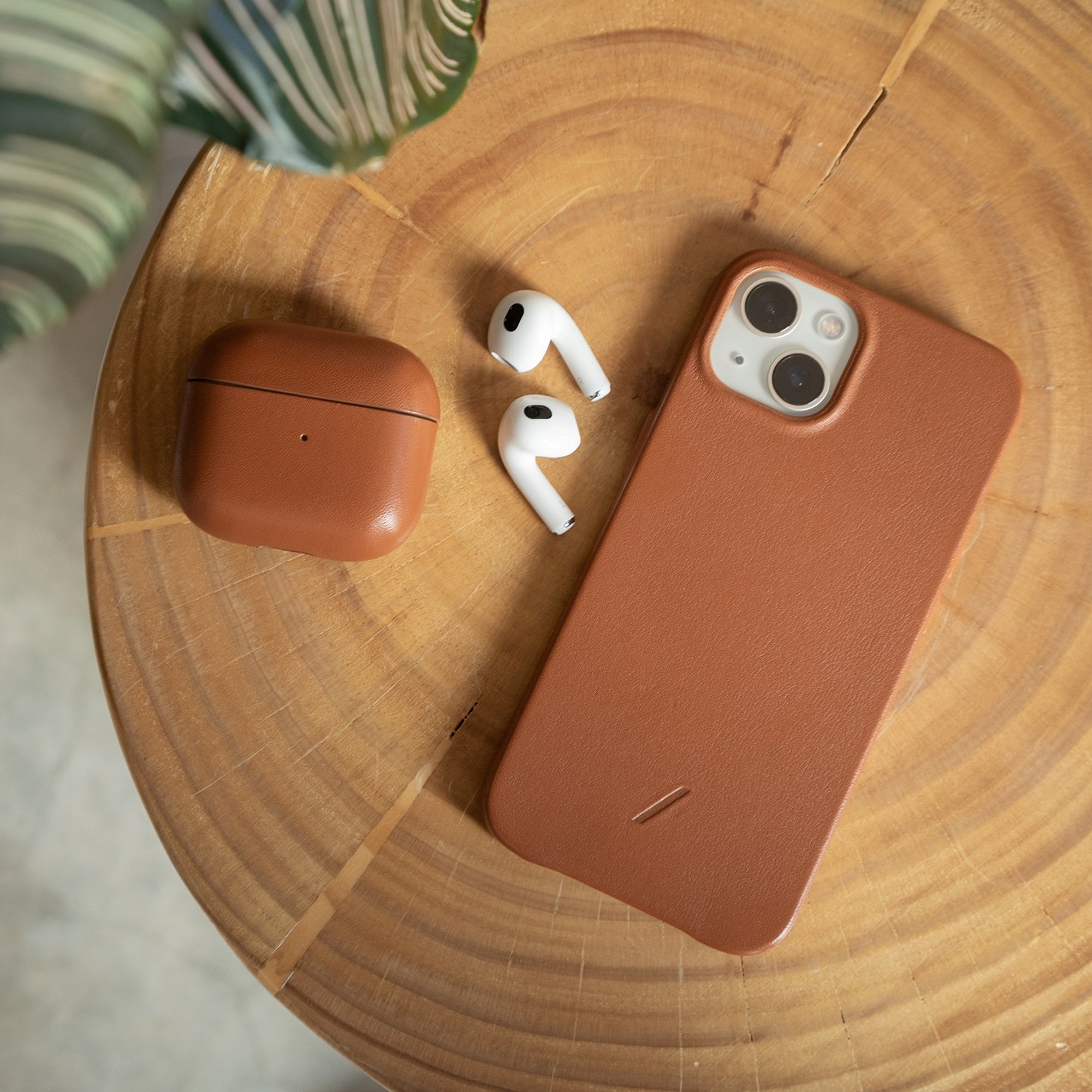 Leather Case For Airpods.  Airpods Gen3. Color: Tan