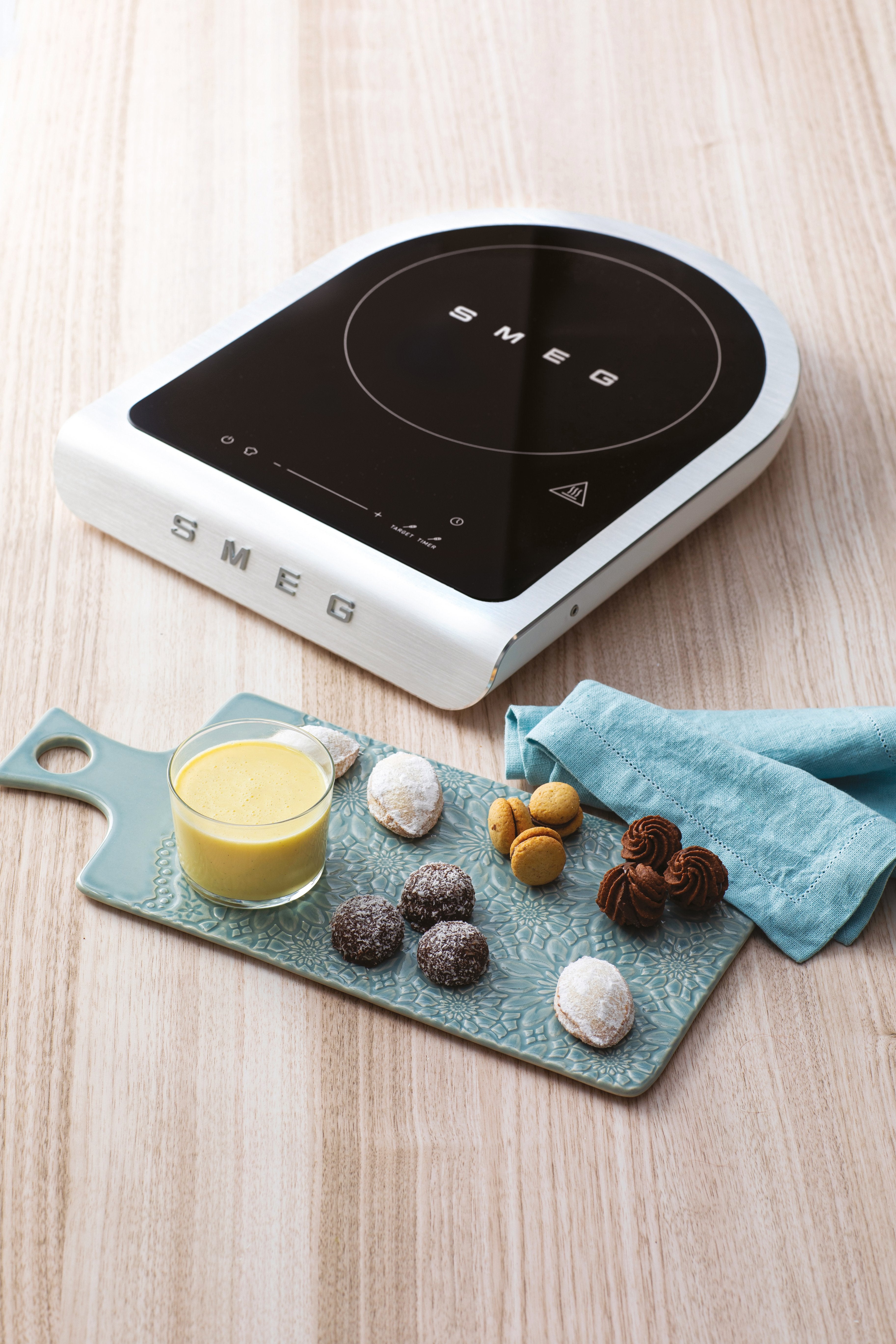 EAN 8017709329433 - Smeg PIC01WHMEU hobs Blanco Encimera Con placa de inducción 1 zona(s) imagen 24