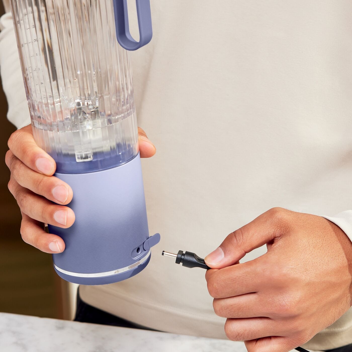 EAN 0622356320795 - Ninja BC251EULD licuadora 0,57 L Batidora de vaso portátil Lavanda, Transparente imagen 3