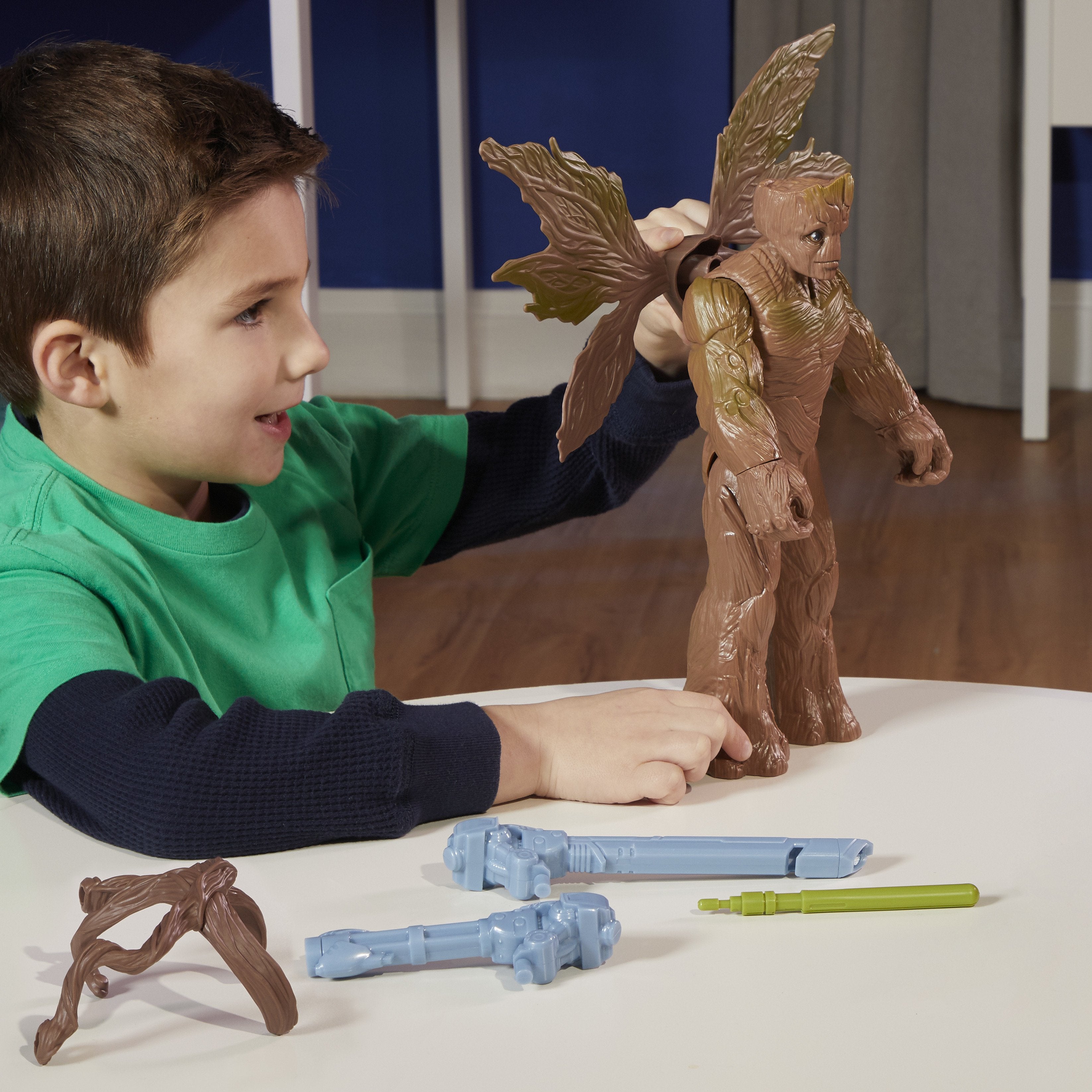 Figura Hasbro Marvel Blast N' Battle Guardianes De La Galaxia Groot