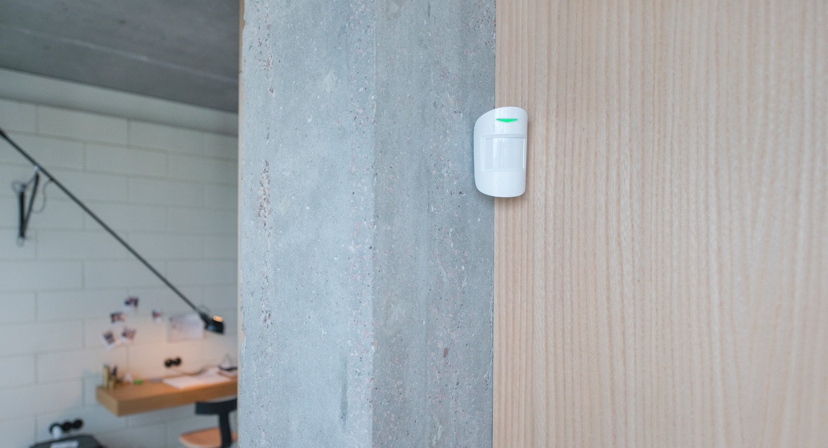 EAN 856963007590 - Ajax MotionProtect Sensor infrarrojo pasivo (PIR) Inalámbrico Techo/pared Blanco imagen 2