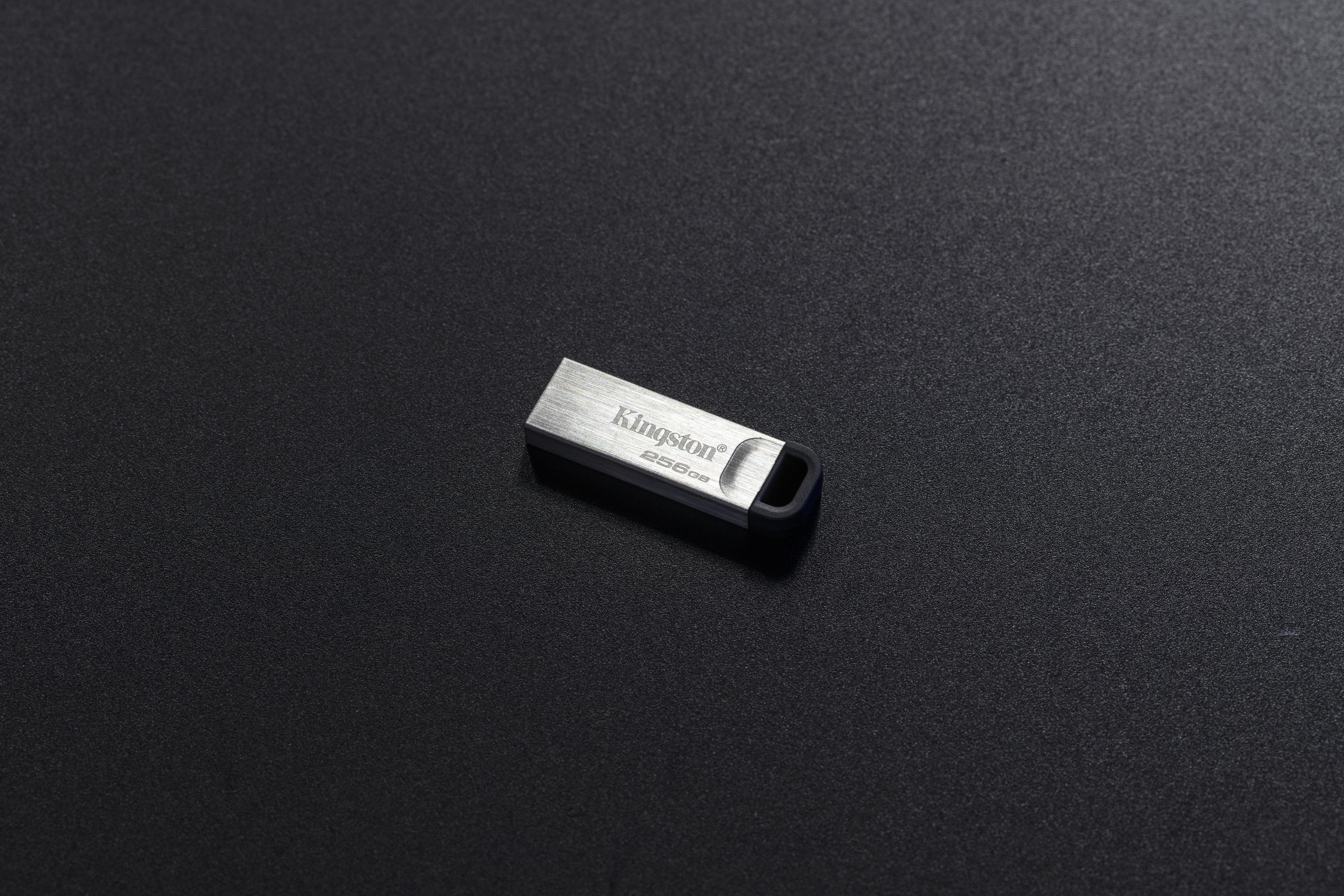 Pendrive Kingston 256gb Datatraveler Kyson Dtkn/256gb Usb 3.2 Gen1
