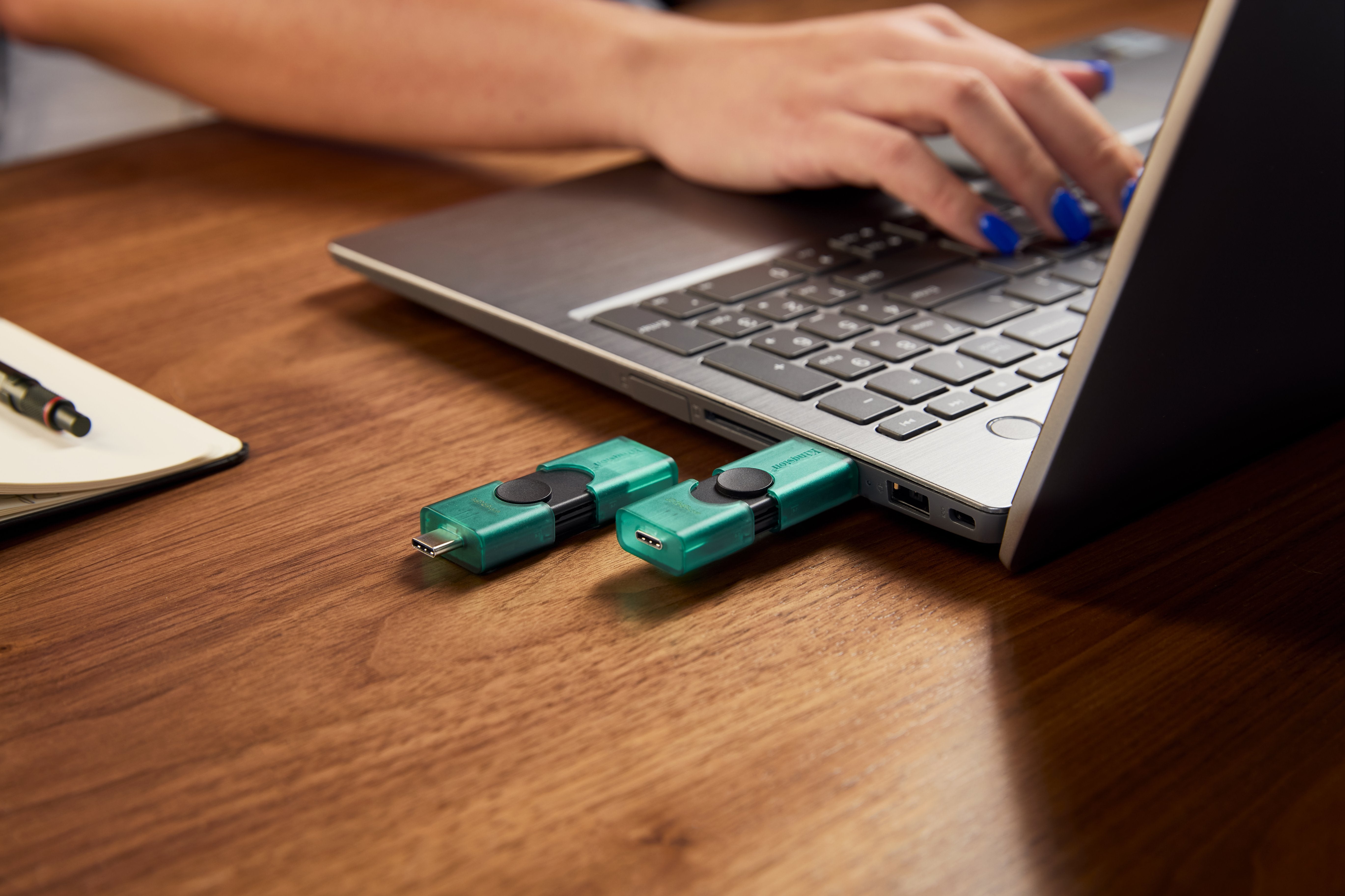 EAN 740617351804 - Kingston Technology DataTraveler DuoG2 unidad flash USB USB Type-A / USB Type-C 3.2 Gen 1 (3.1 Gen 1) Negr imagen 14