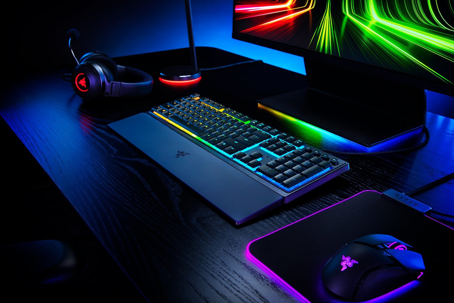 EAN 8886419348689 - Razer Ornata V3 teclado Juego USB QWERTZ Alemán Negro imagen 3