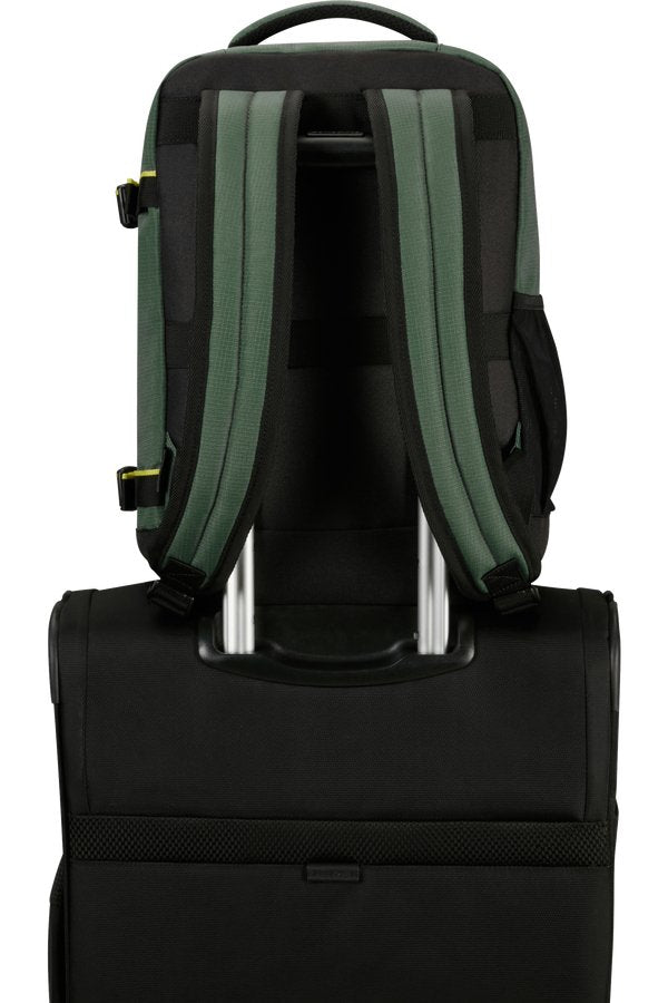 EAN 5400520240705 - American Tourister Take2cabin S mochila Mochila informal Verde Tereftalato de polietileno reciclado (rPET imagen 5