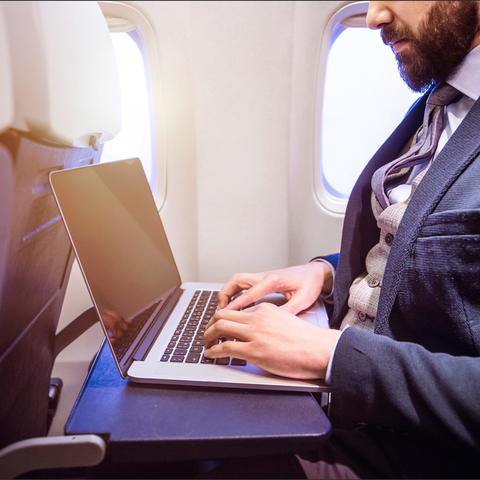 EAN 0065030900454 - StarTech.com 156L-PRIVACY-SCREEN filtro para monitor 39,6 cm (15.6") Filtro de privacidad para pantallas  imagen 5