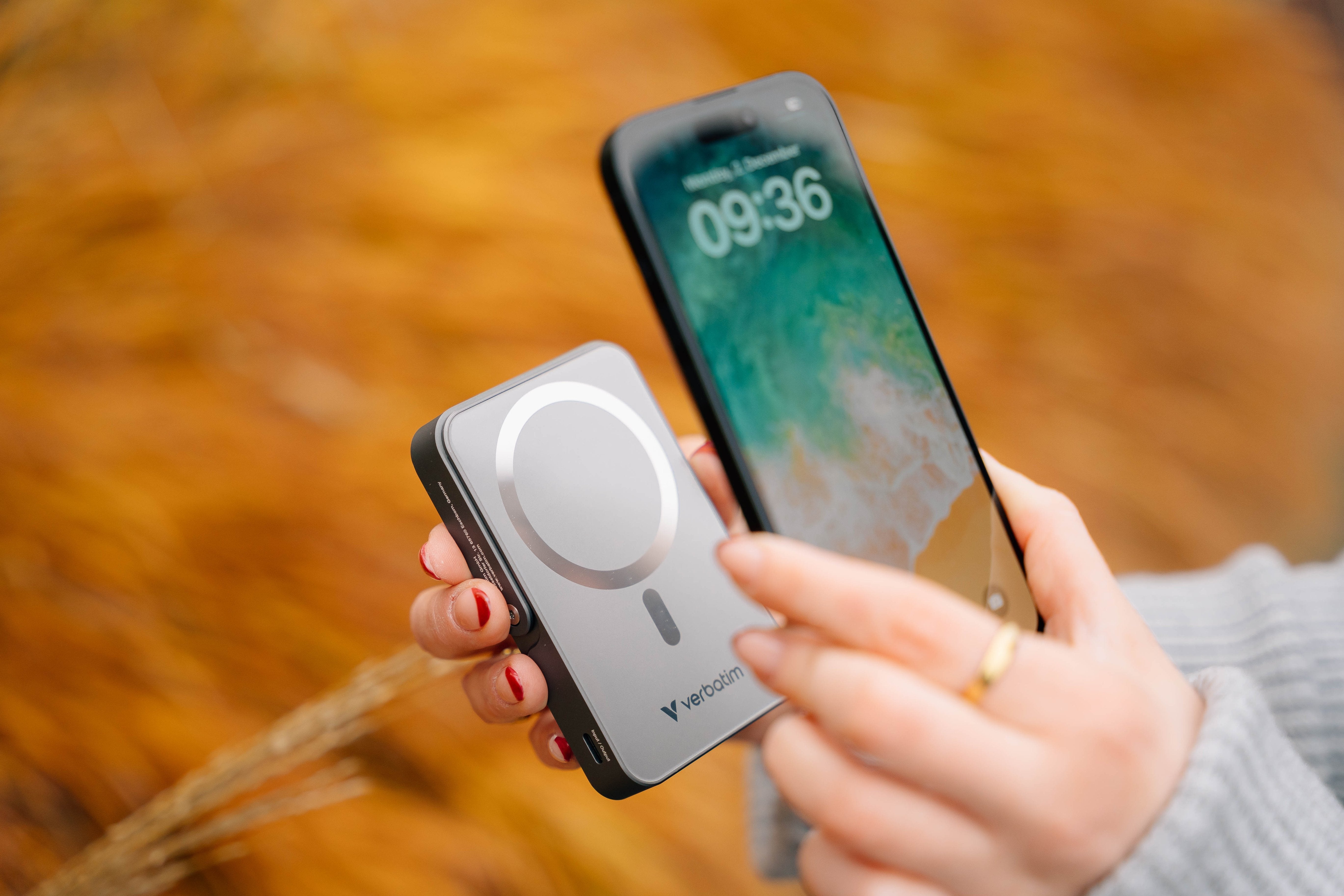 Verbatim Power Bank Mit Standfuss Mag.Wireless 10000ma Blau  32266