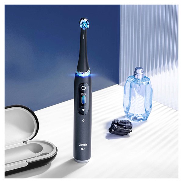 Oral-Bio Ultimate Clean Eb4 Czarne