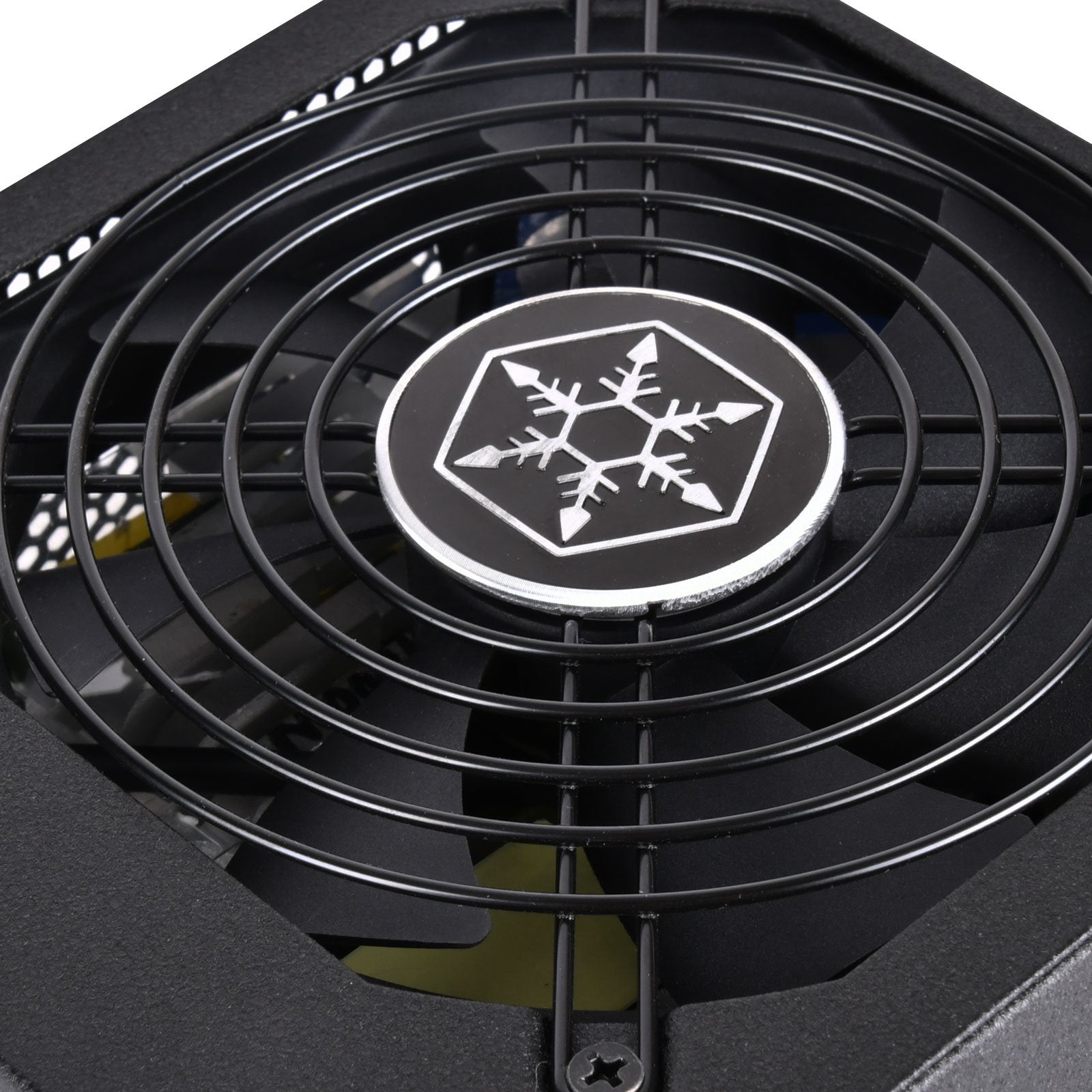 EAN 4710007226575 - Silverstone SST-ST1000-PTS unidad de fuente de alimentación 1000 W 20-pin ATX ATX Negro imagen 11