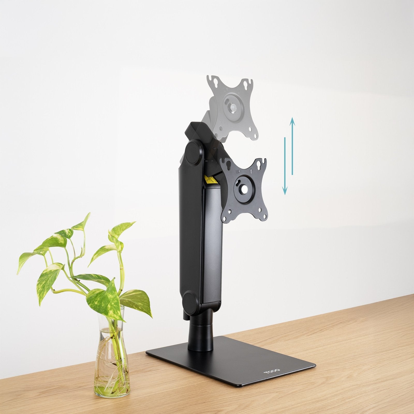 Soporte De Mesa Para Monitor Tooq Db1741tn-B Giratorio Inclinable Hasta 8kg