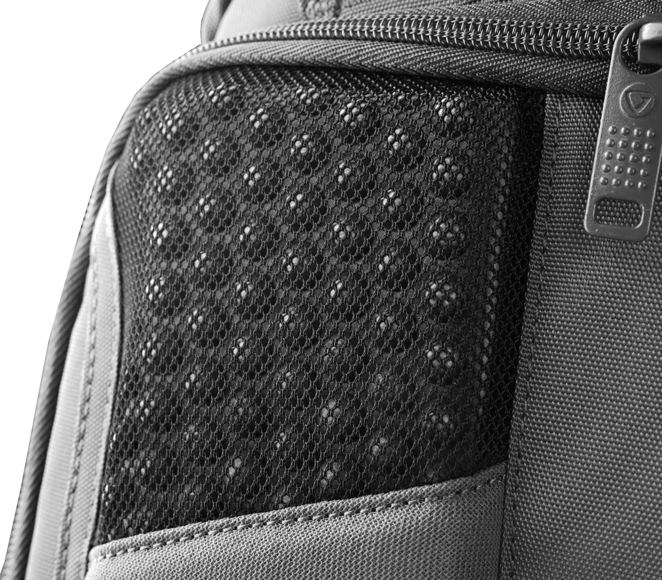 Mochila  Vanguard Veo Adaptor R48 Bk  Negro