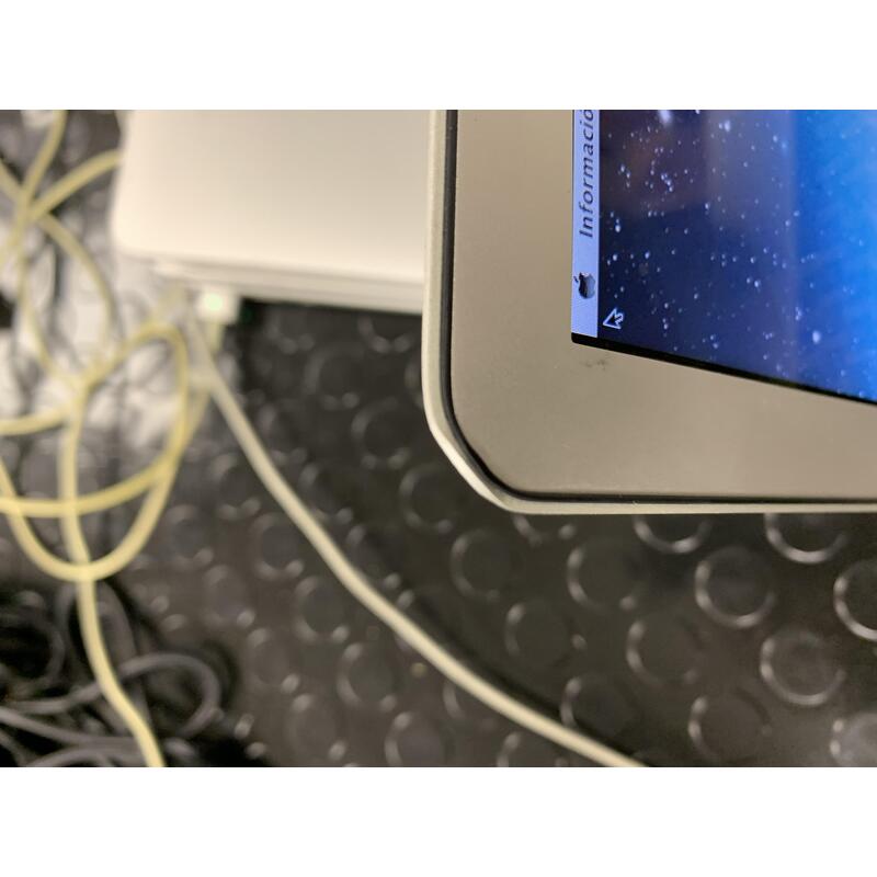 Apple Reacondicionado Macbook Air 6.2 A1466  I5 2 Nucleos 1.3 Ghz 4gb 250gb Ssd 13.3" Teclado Español Macos Instalado 1 Año De Garantia