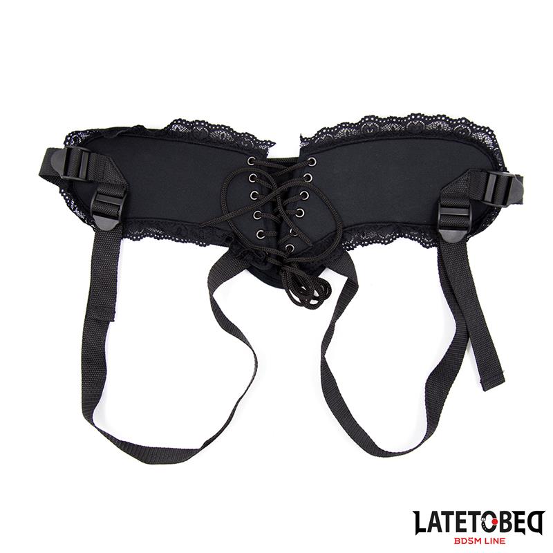 Arnés Strap On Encaje Con Anillo Silicona Ajustable