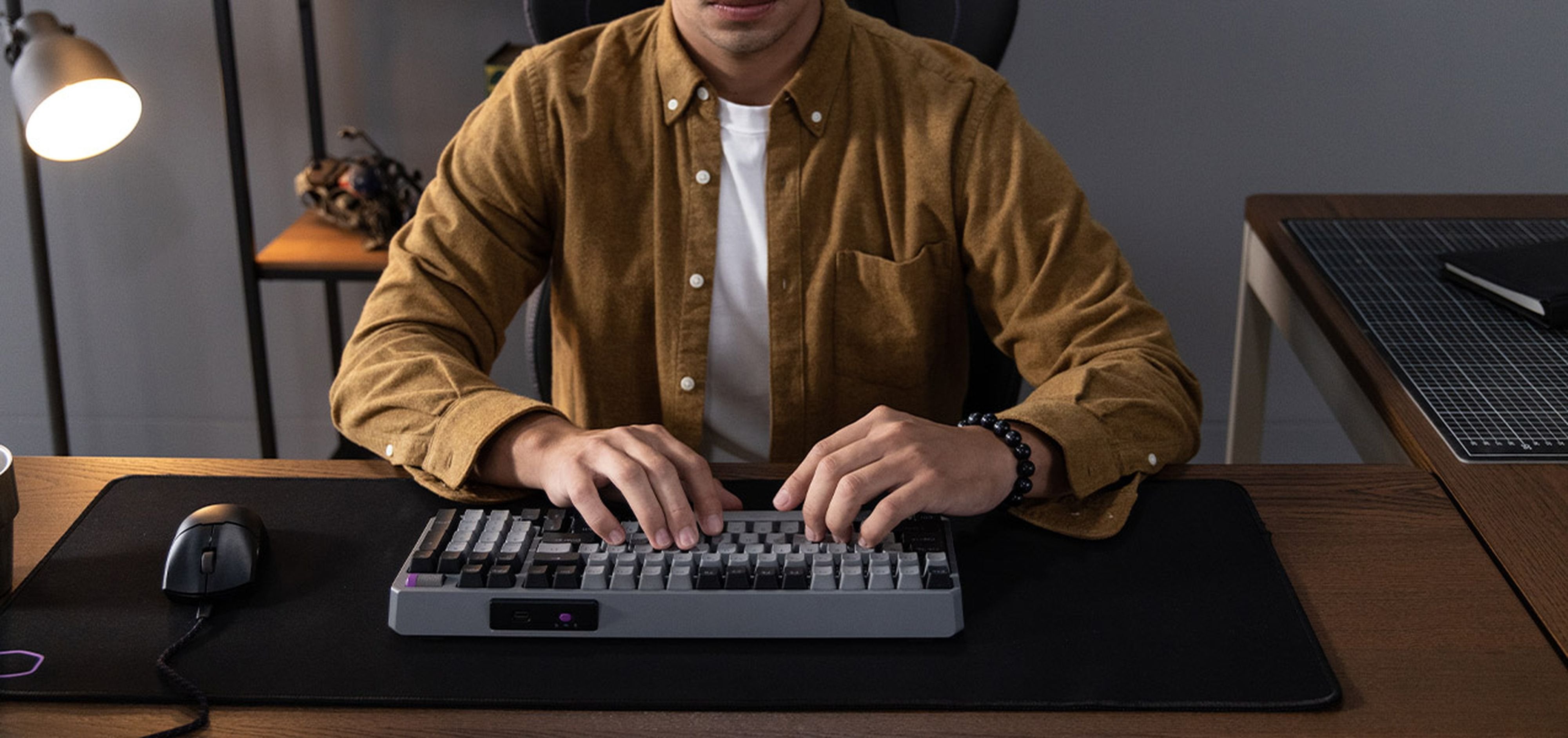 Cooler Master Mk770, Teclado De Juegos Grey/Black, De-Layout, Kailh Box Red V2, Space Grey Mk-770-Gkkr1-De