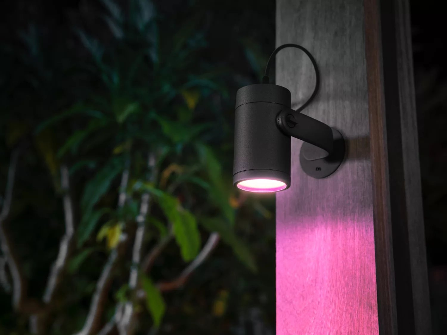 Foco - Philips Hue Lily, 3 Focos, Inteligentes, Exterior, Led, Luz Blanca Y Color, Domótica