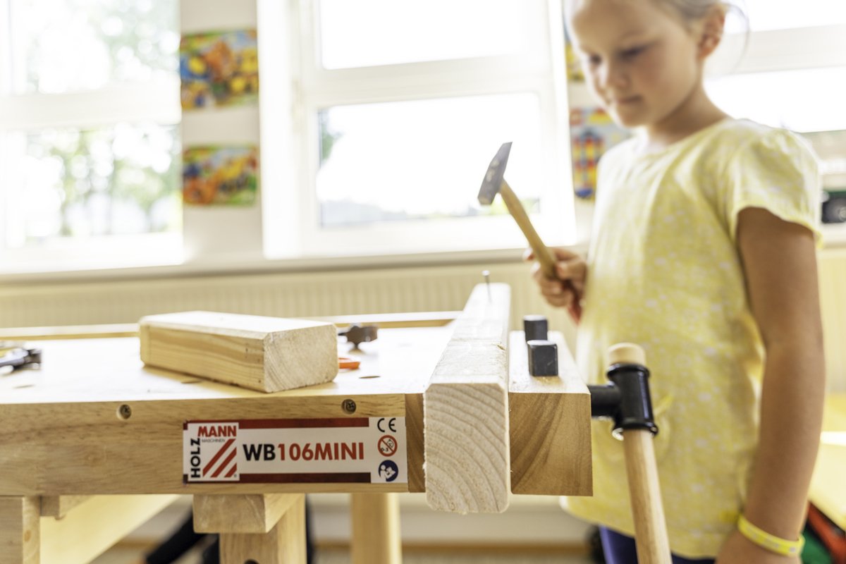 Holzmann Wb 106 Mini Kids Work Bench Banco