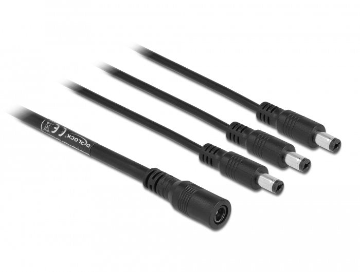 Delock Cable Dc Verteiler 5,5 X 2,1 Mm 1 X Buchse Zu 3 X Stecker