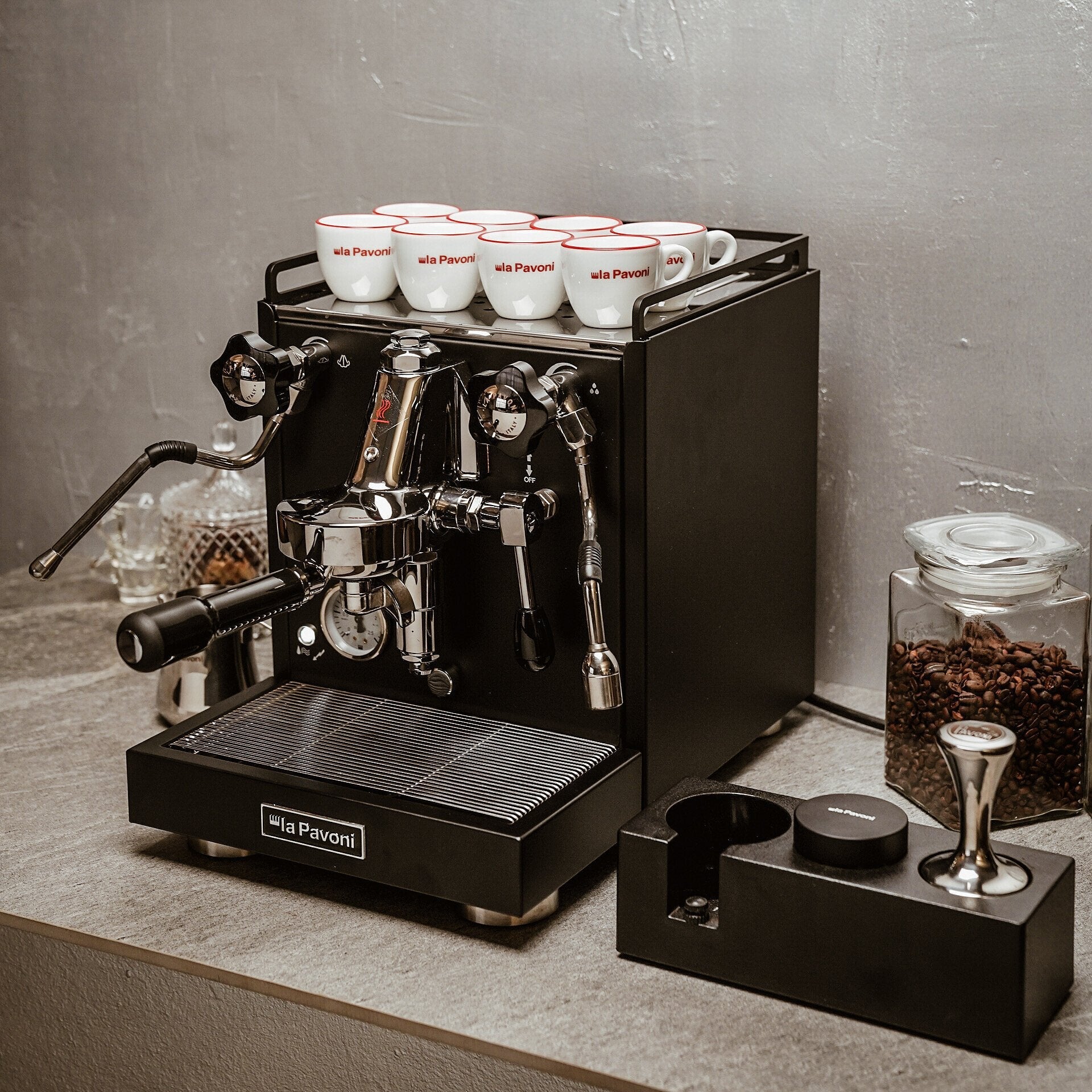 La Pavoni New Cellini Classic Nera