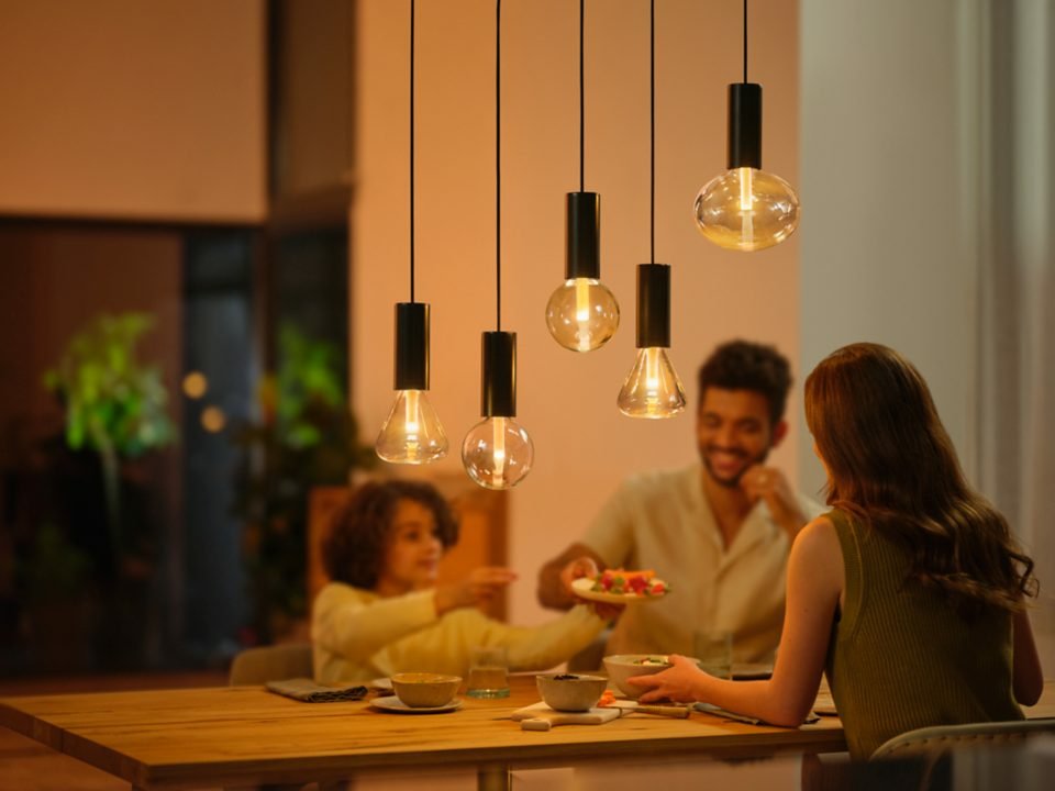 EAN 8720169311978 - Philips 929003151402 iluminación inteligente Bombilla inteligente Bluetooth/Zigbee 6,8 W imagen 8