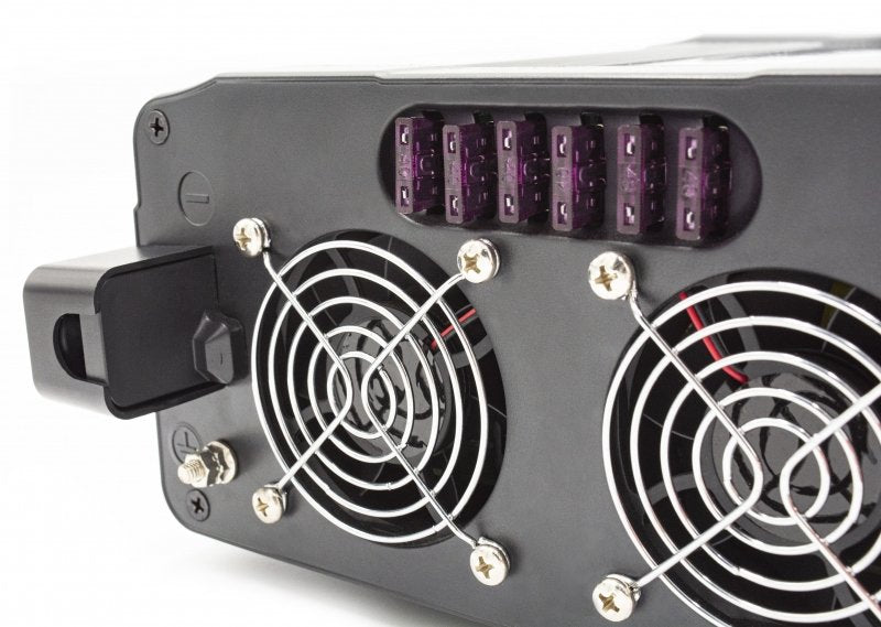 EAN 4260358124544 - Technaxx TE22 adaptador e inversor de corriente Auto 2000 W Negro imagen 10