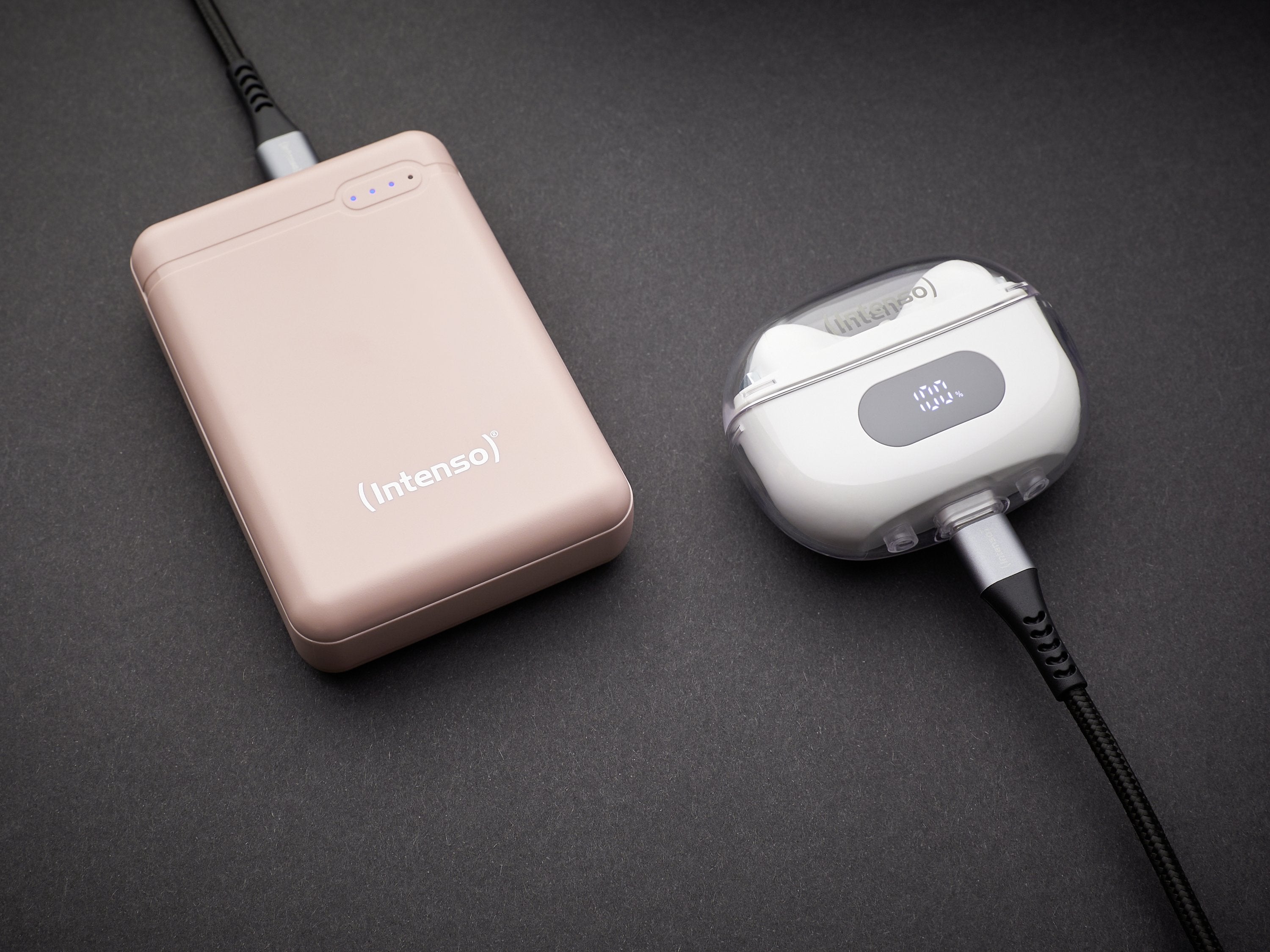 EAN 4034303028467 - Intenso XS10000 Polímero de litio 10000 mAh Rosa imagen 10