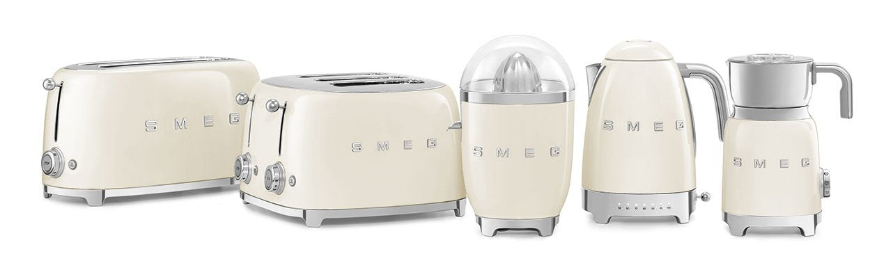 EAN 8017709231378 - Smeg KLF04CREU tetera eléctrica 1,7 L 2400 W Crema de color imagen 7