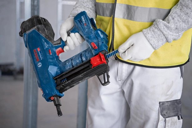 EAN 4059952647821 - Bosch GNB 18V-38 Professional Pistola de clavos Batería imagen 11