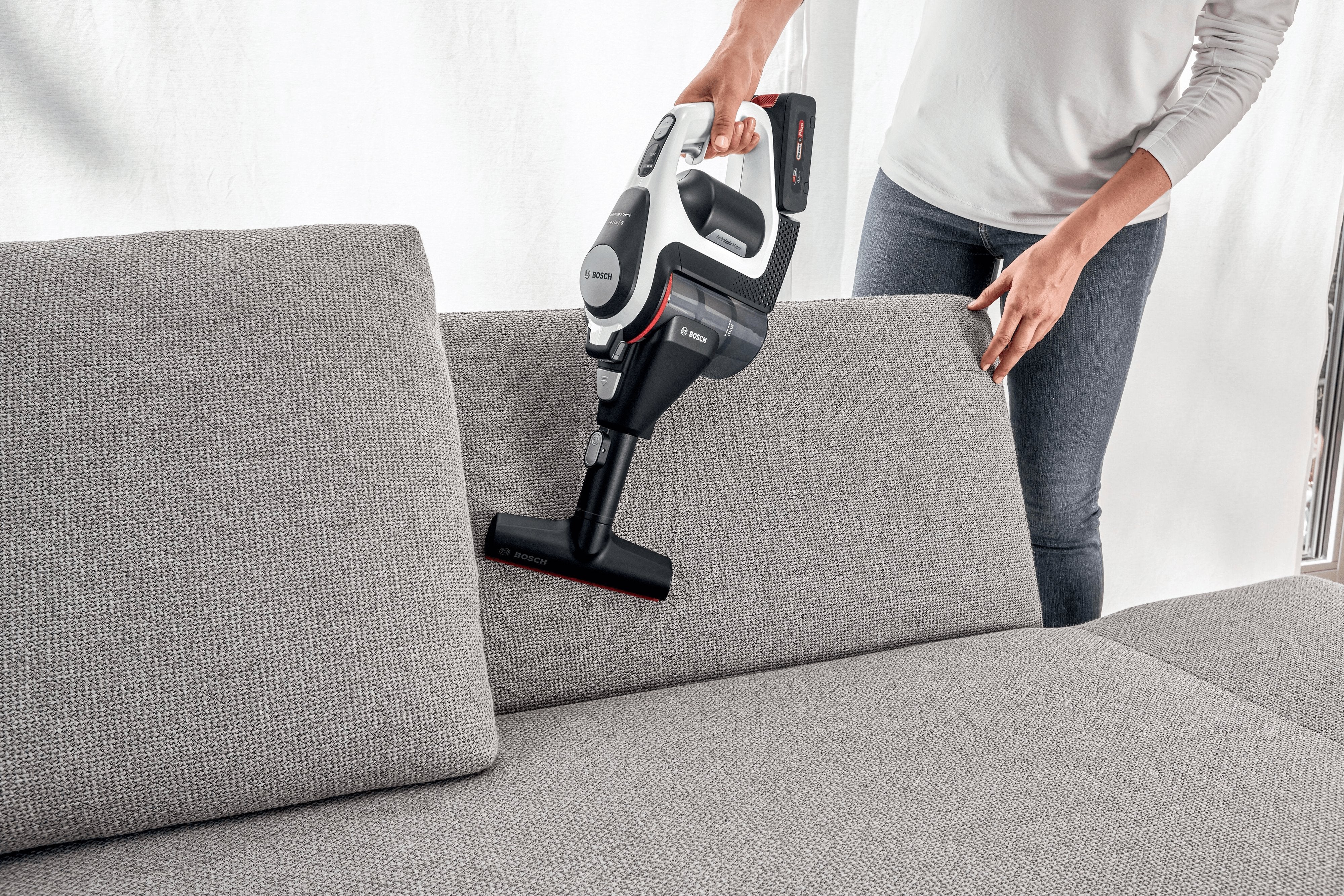 Bosch Unlimited Aspiradora Escoba Bks8214w