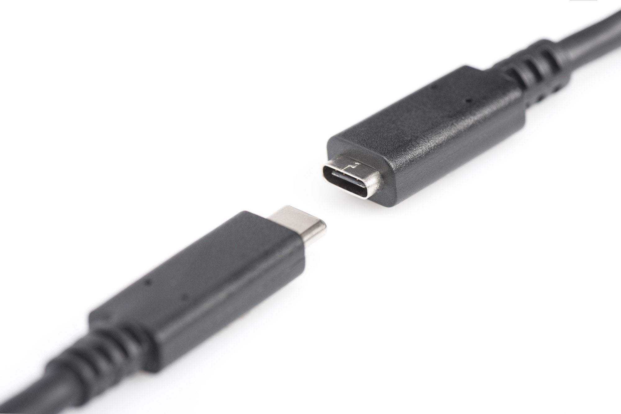EAN 4016032455318 - Digitus AK-300210-020-S cable USB USB 2.0 2 m USB C Negro imagen 8