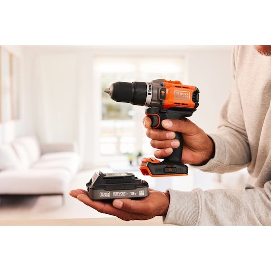 Taladro De Impacto Inalámbrico Negro&Decker 18 V 2 Ah. Kof Bcd383d1xk