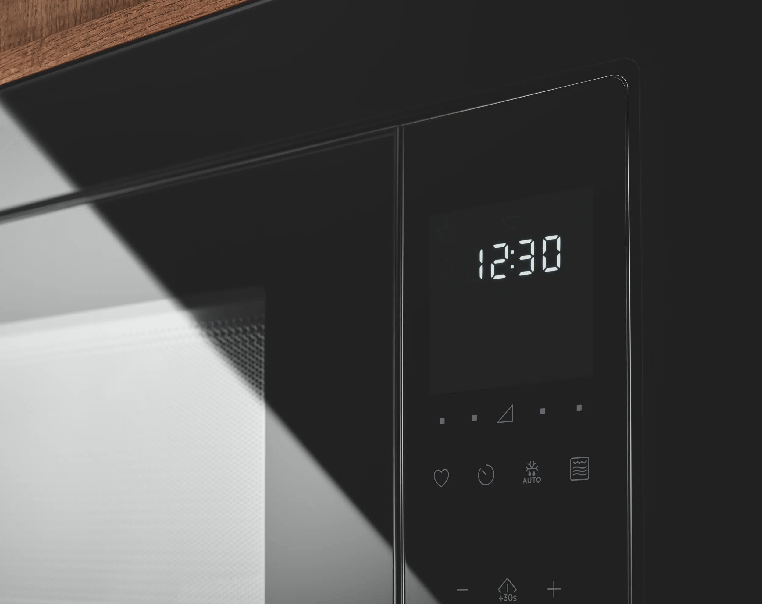 EAN 7333394155340 - Electrolux LMS4253TBK Negro Microondas con grill Integrado 25 L 900 W imagen 10