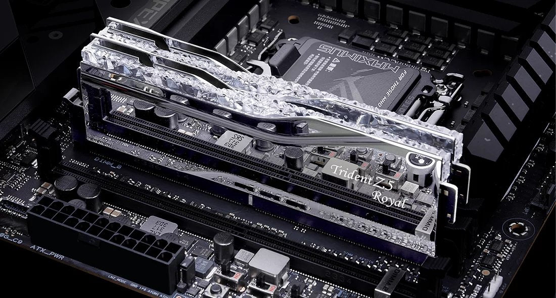 Memoria G.Skill Ddr5  96 Gb 2 X 48 Gb Trident Z5 Royal F5-6000j303