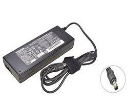 EAN 5055190125649 - DLH PA3378E-3AC3 adaptador e inversor de corriente Interior Negro imagen 1