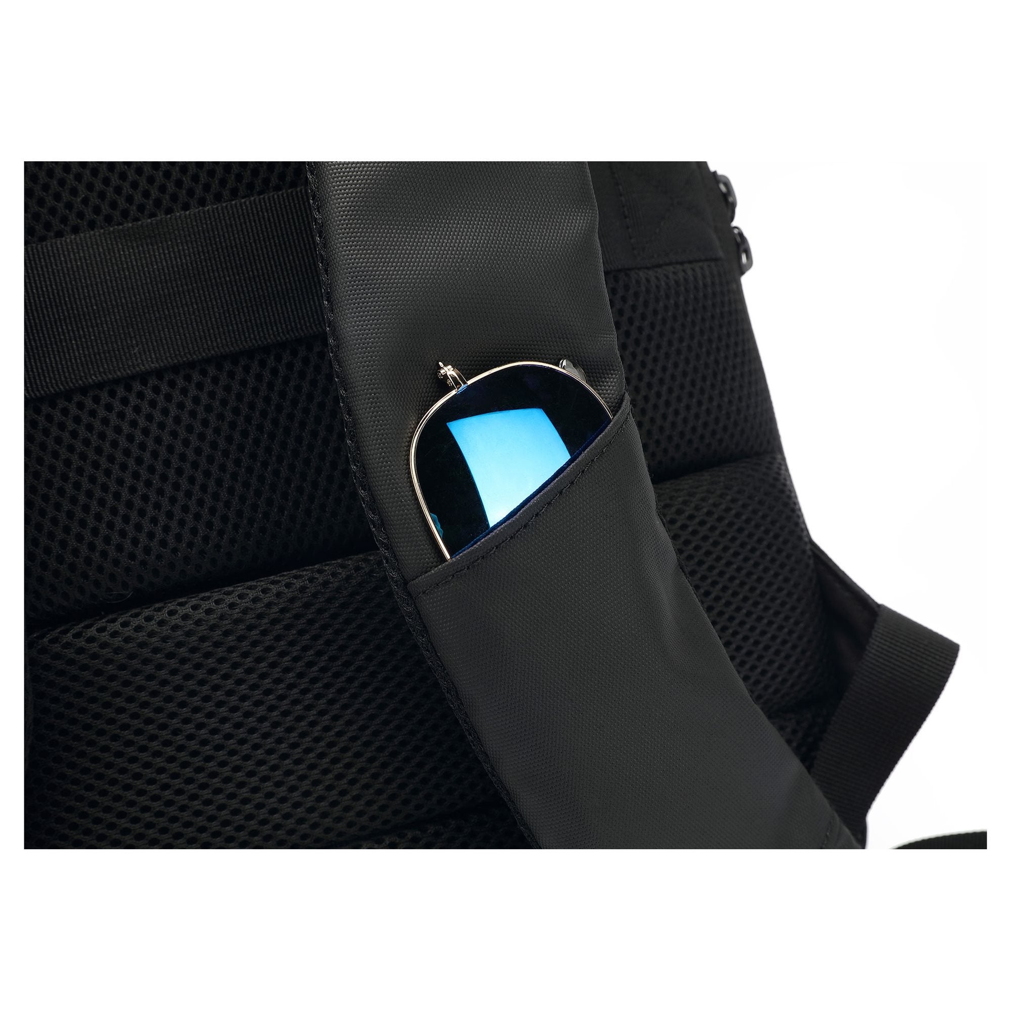 EAN 8590669287864 - YENKEE YBB 1501 maletines para portátil 39,6 cm (15.6") Mochila Negro imagen 12