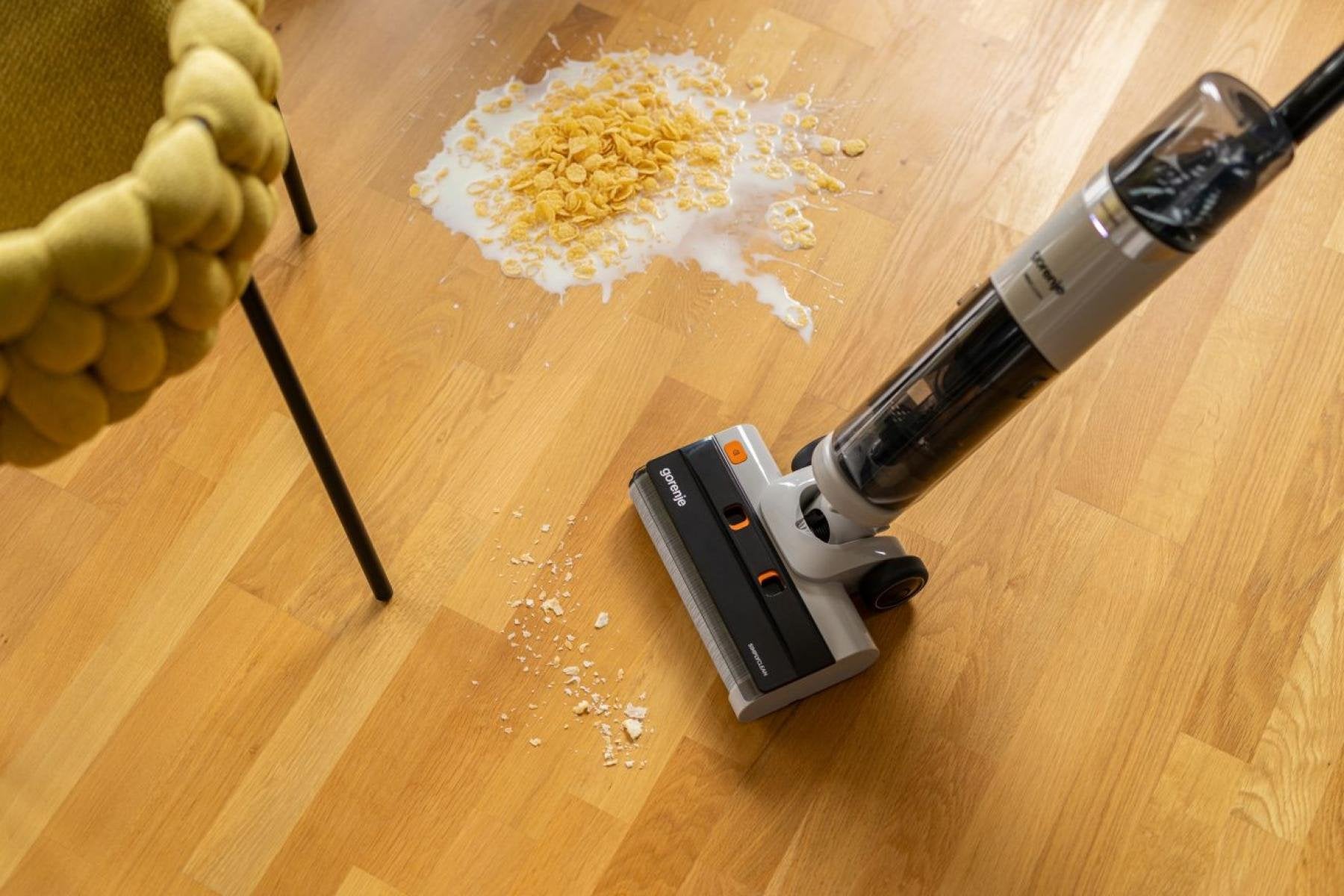 Aspiradora Para Sólidos Y Líquidos Gorenje Neoclean Sfc216100g 747632