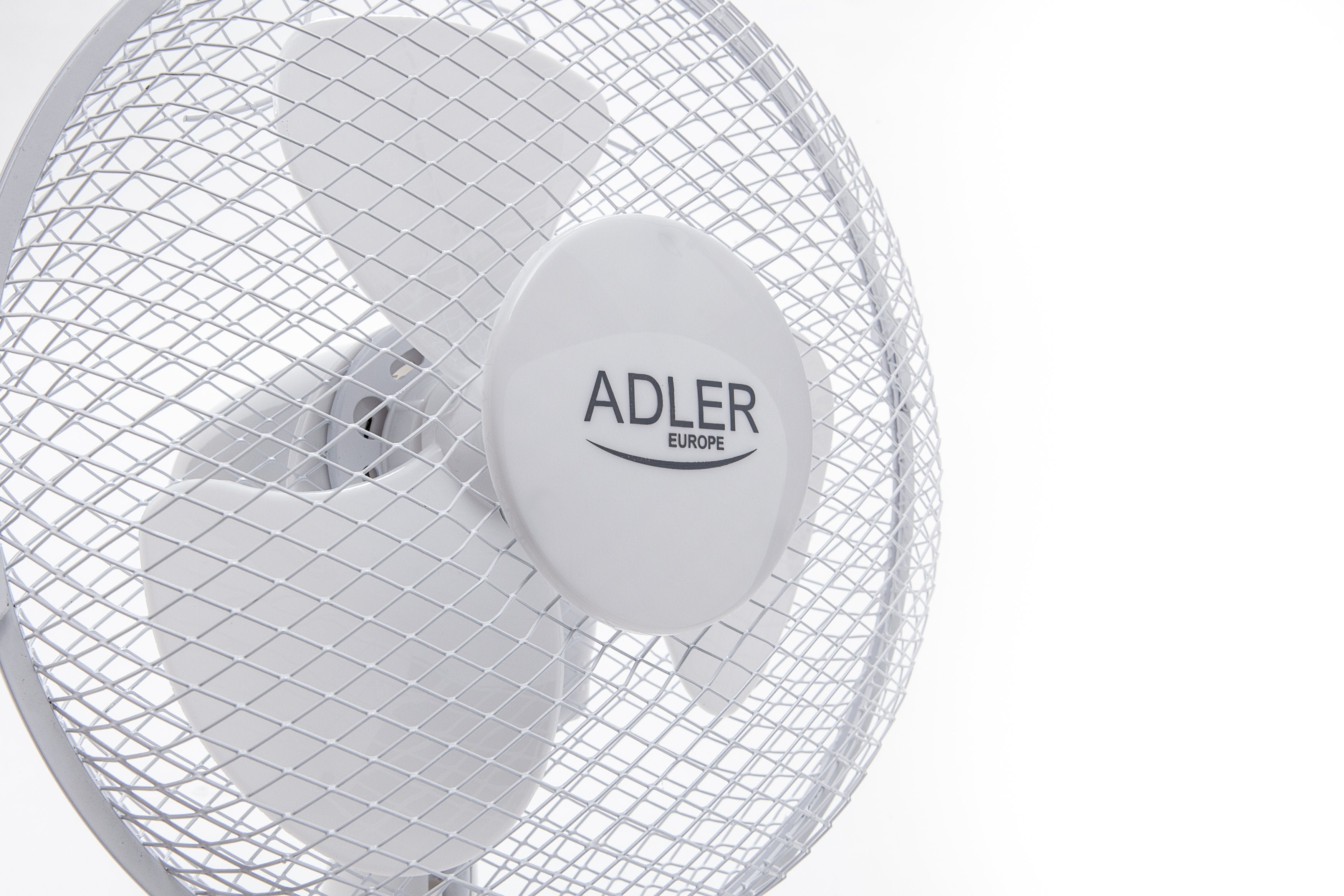 Adler Ad 7302 Desk Fan, Diameter 23cm, 2 Speed Settings, Up-Down Adjustment, Stable Base, Power 35w