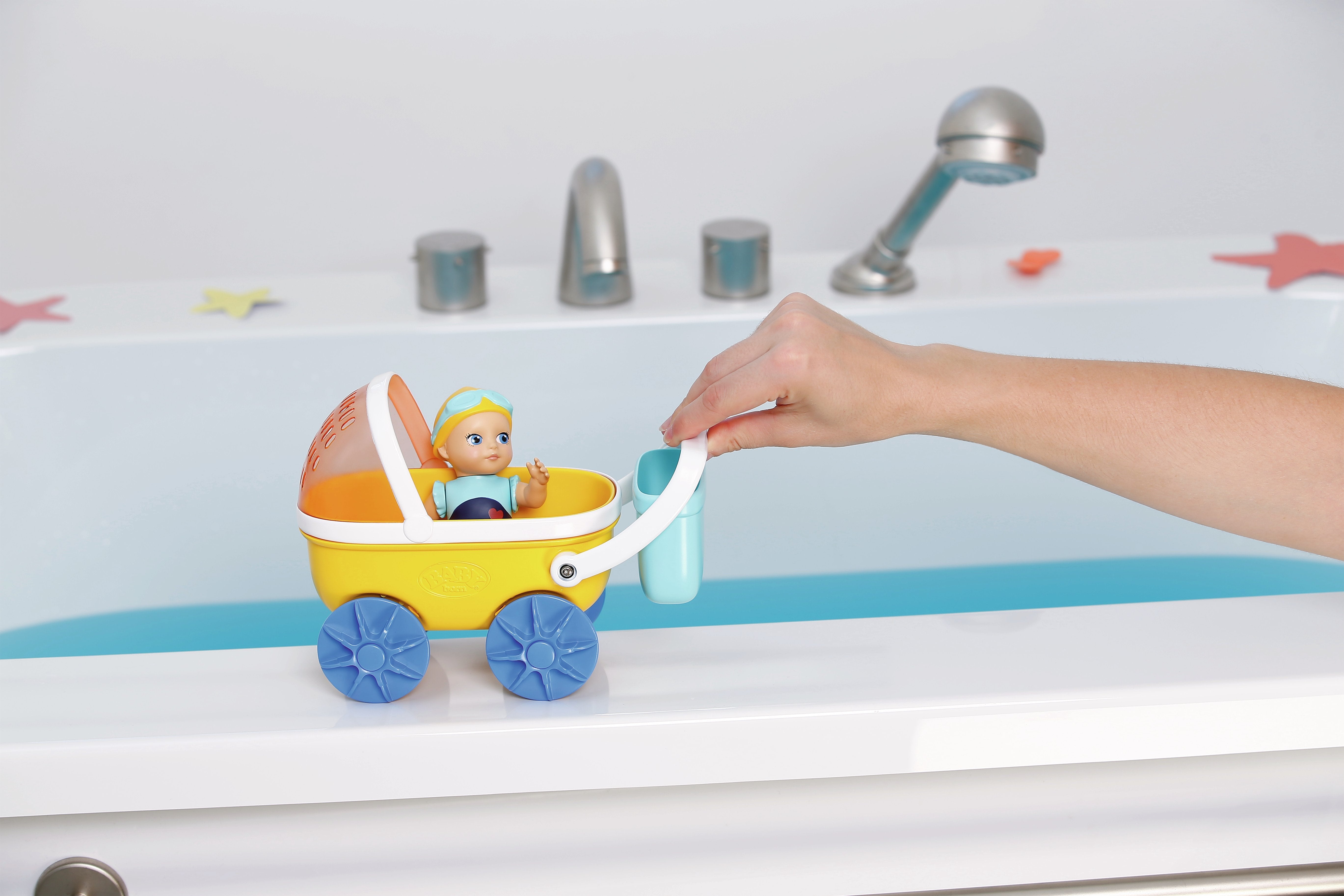 Zapf Creation Baby Born® Silla De Paseo Splish Slpash Con Emma, ??Figura De Juguete   838099