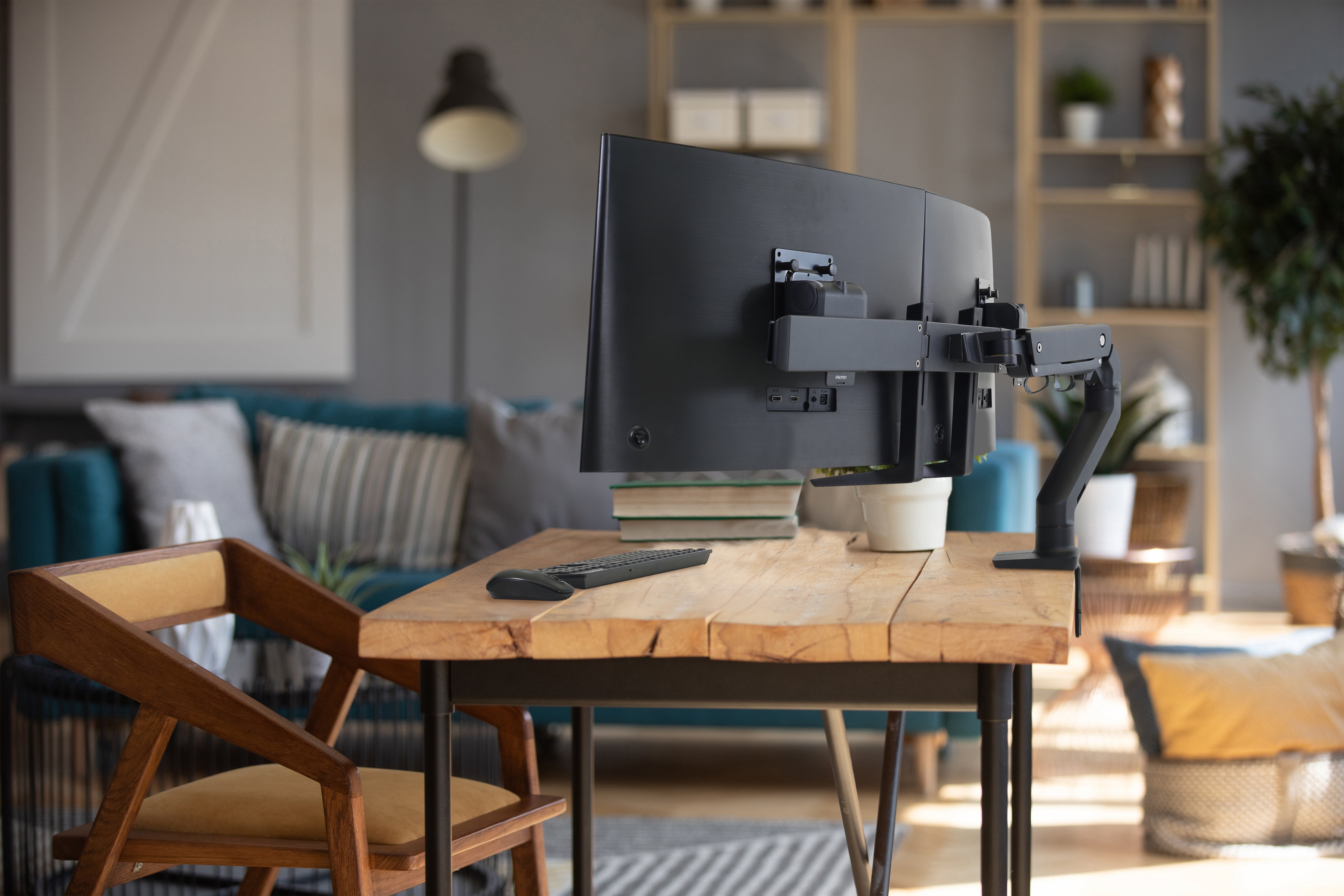 Ergotron Hx Dual Monitor Arm In Negro Table Mount For Monitors Up To 7.9kg