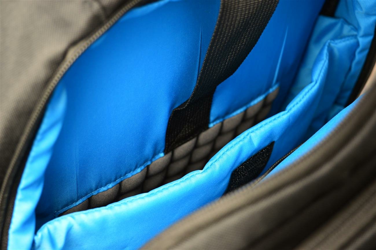 Mochila Techair Eco Essential 14.1" Negro