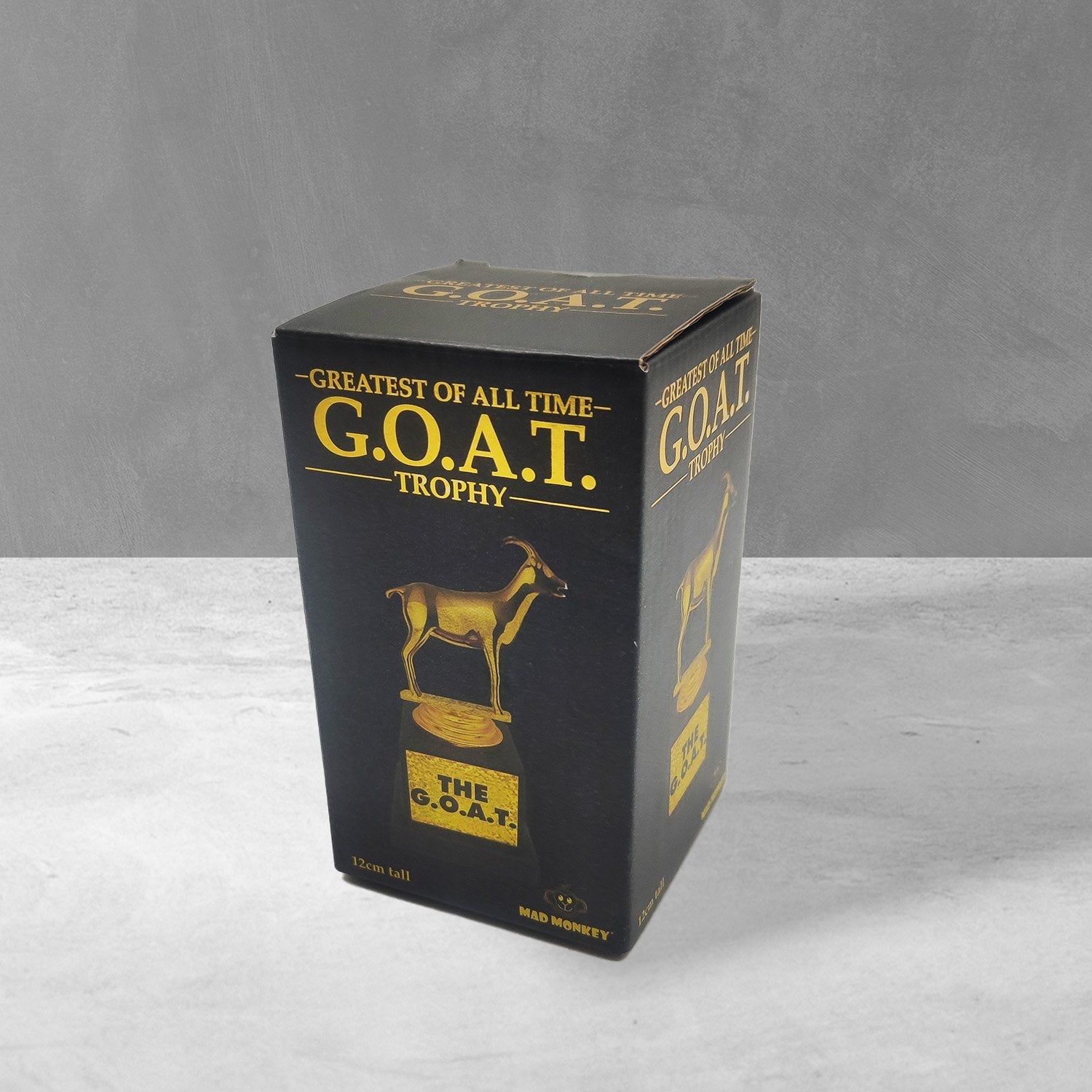 Mad Monkey - Trophäe "The G.O.A.T."