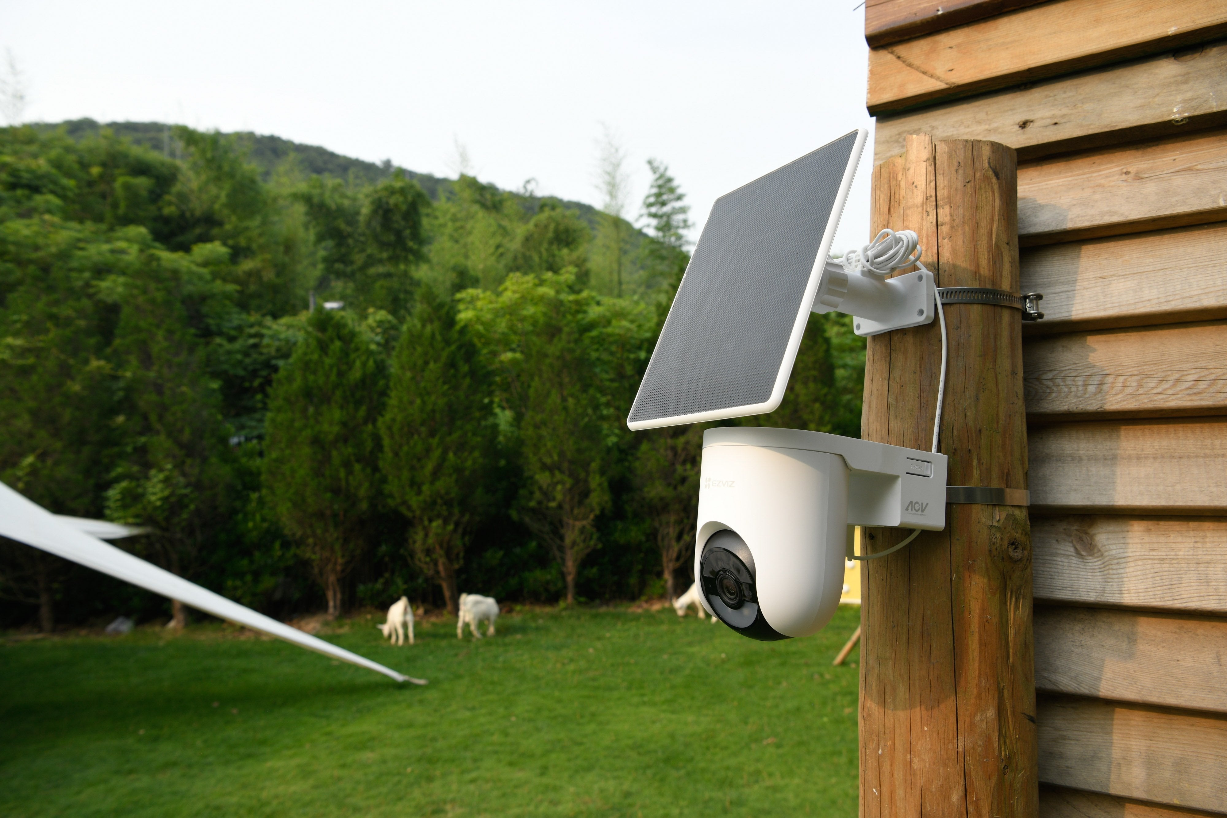 Ezviz Camara Wifi Exterior Hb8 2k+ 4mp Panoramica/Inclinacion Con Bateria