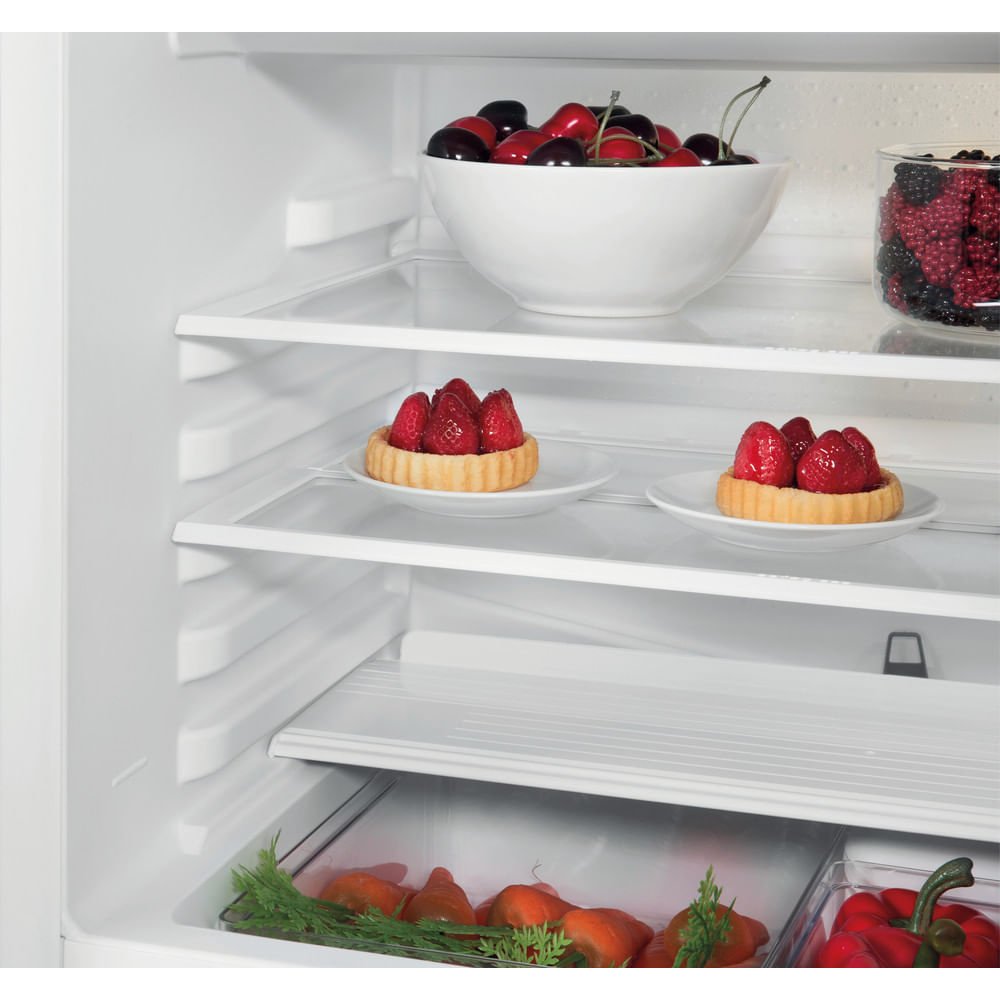 EAN 8003437054471 - Whirlpool WBUL021 frigorífico Integrado 144 L Blanco imagen 2