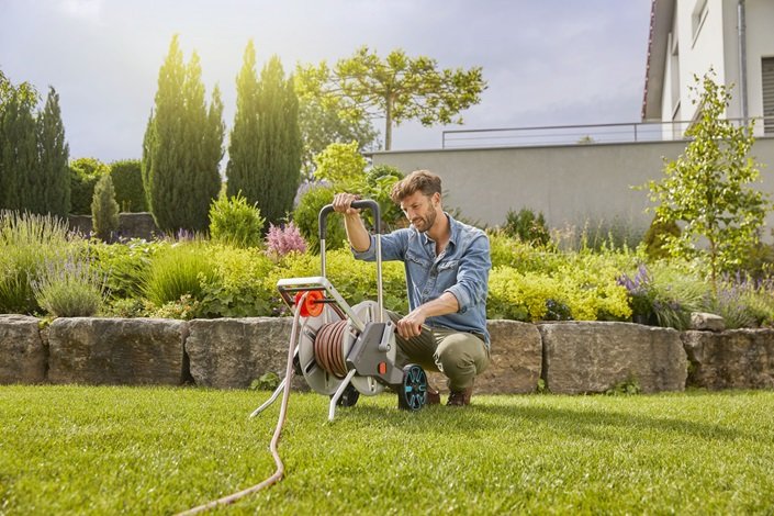 Gardena 18547-20 Carrete De Manguera De Jardín Carretera Con Varias Posiciones Manual Negro, Acero Inoxidable