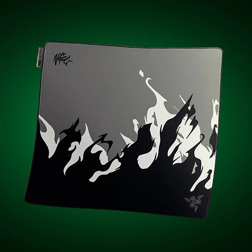 EAN 8887910063699 - Razer Gigantus V2 Pro NiKo Edition Alfombrilla de ratón para juegos Negro imagen 1