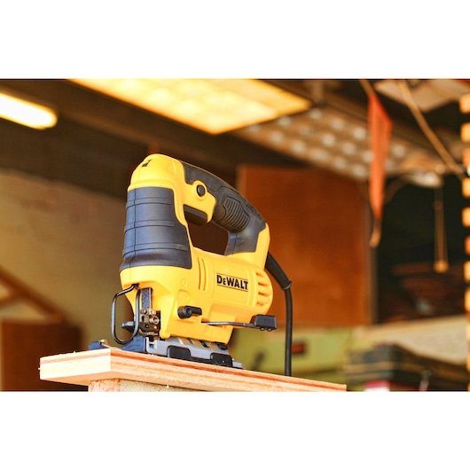 EAN 5054905298470 - DeWALT DWE349-QS power jigsaws 2,4 kg imagen 6