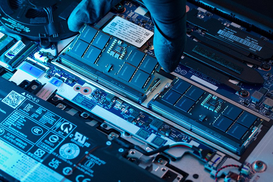 Pamiec Do Notebooka Ddr5 Csodimm 16gb(116) 6400 Cl52