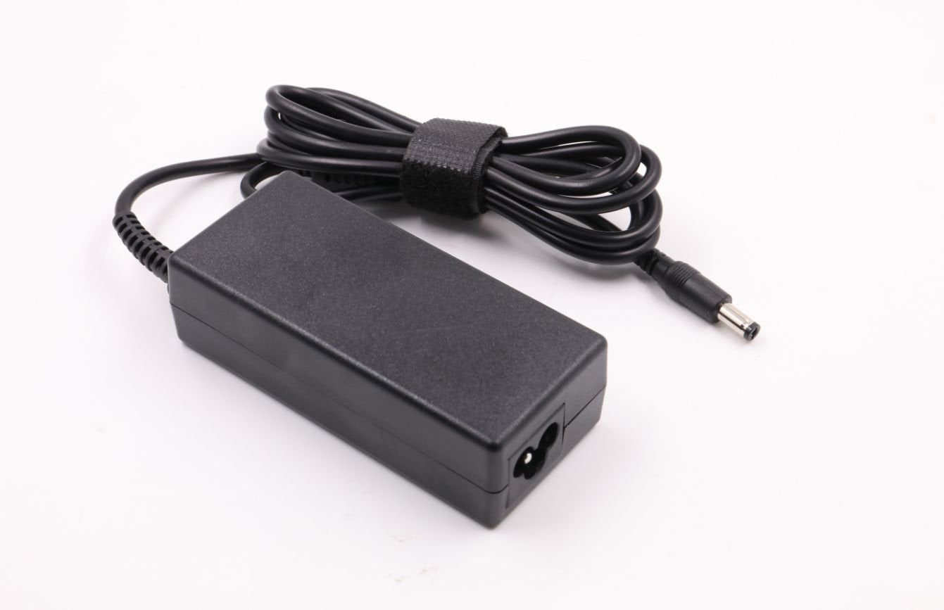 EAN 5704327483663 - CoreParts MBA1224 adaptador e inversor de corriente Interior 60 W Negro imagen 1