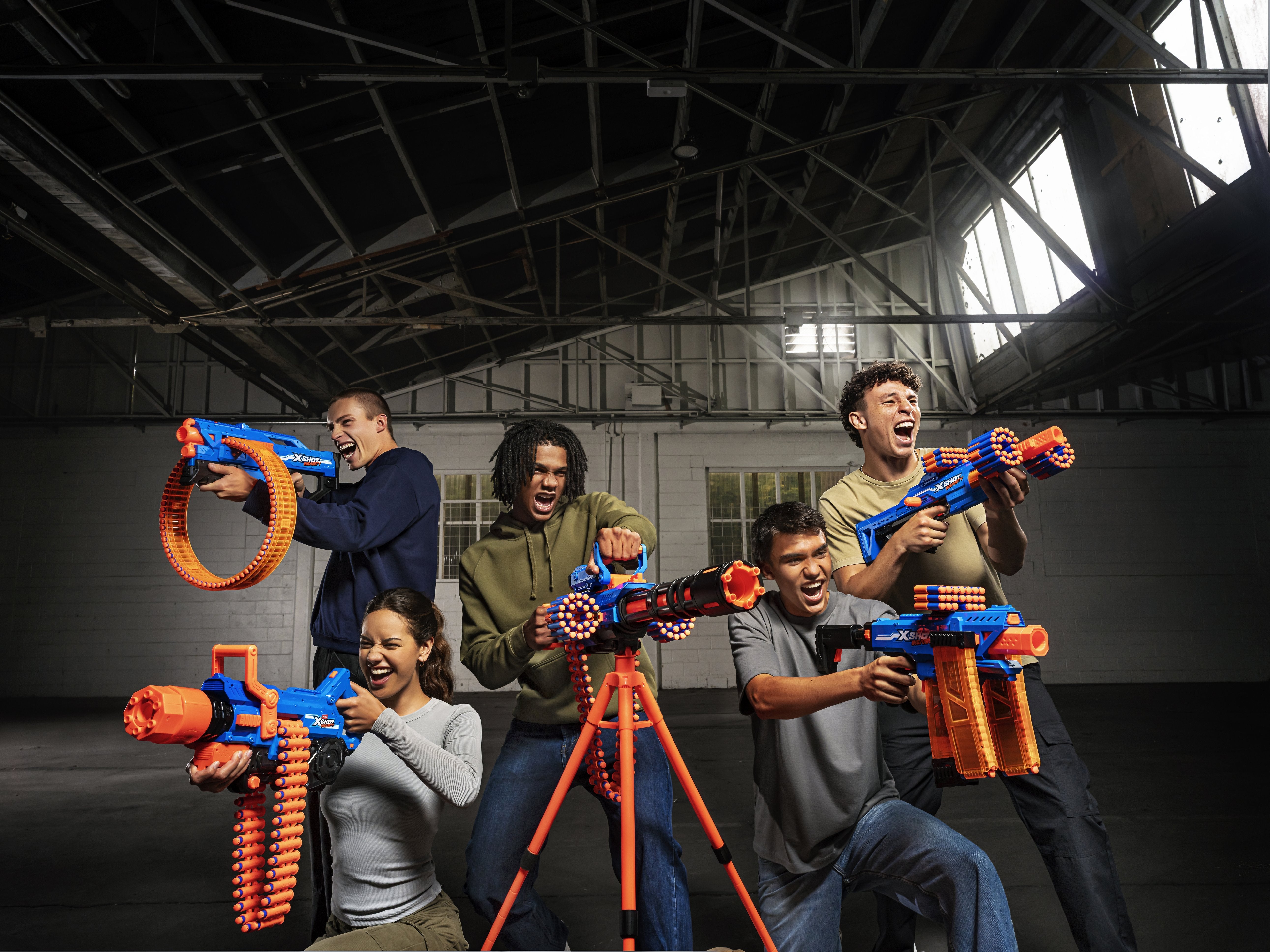 Zuru Xshot Insanity - Blaster Smoke N Barrel, Dartblaster Incluyendo 72 Dardos 36823