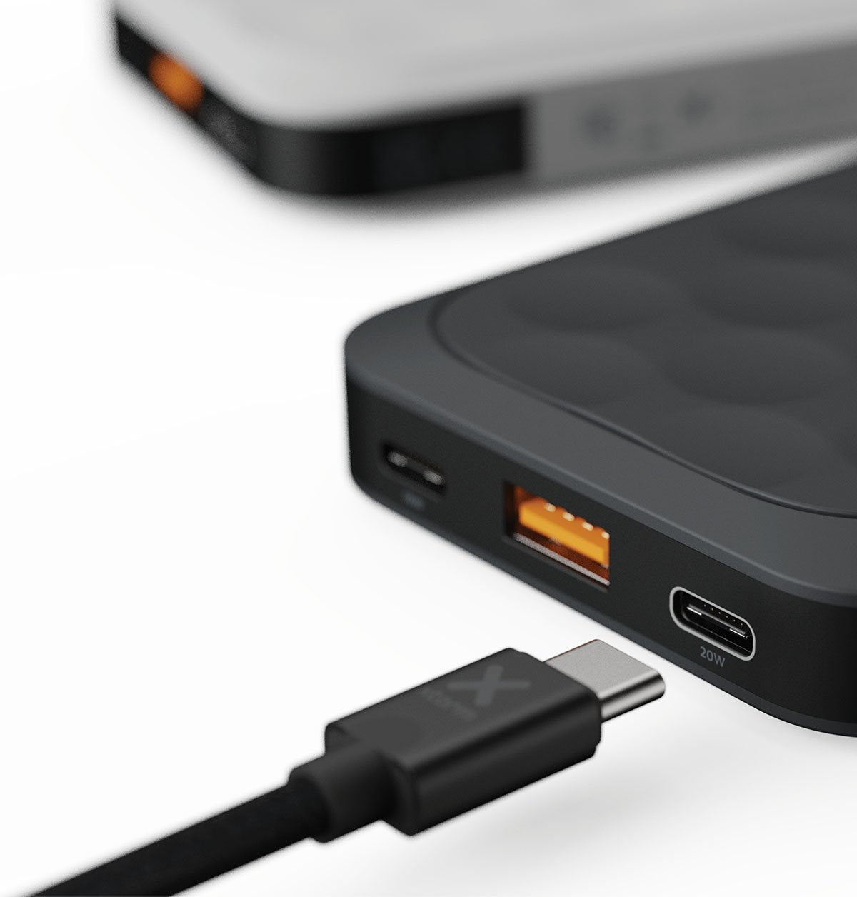 Power Bank Fuel Series Fs-5101 10000mah Negro Xtorm 10000mah/ Hasta 20w/ 2xusb-C, 1xusb-A/ Lcd